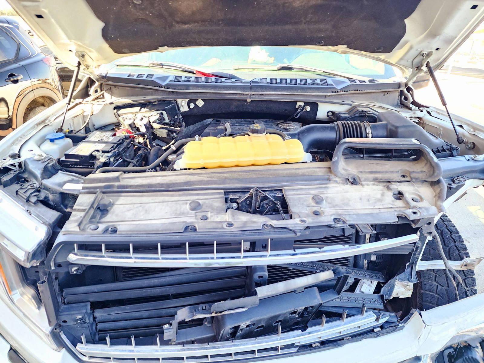 2019 FORD F-150 — 94758 KM — Lot JKE68188 — Souq - Marhaba Auctions Used Cars - Image 10