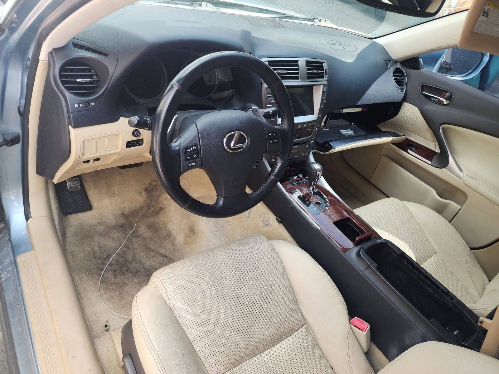 2007 LEXUS IS 250 — 162835 Miles — Lot 68231303 - Marhaba Auctions Used Cars - Image 4