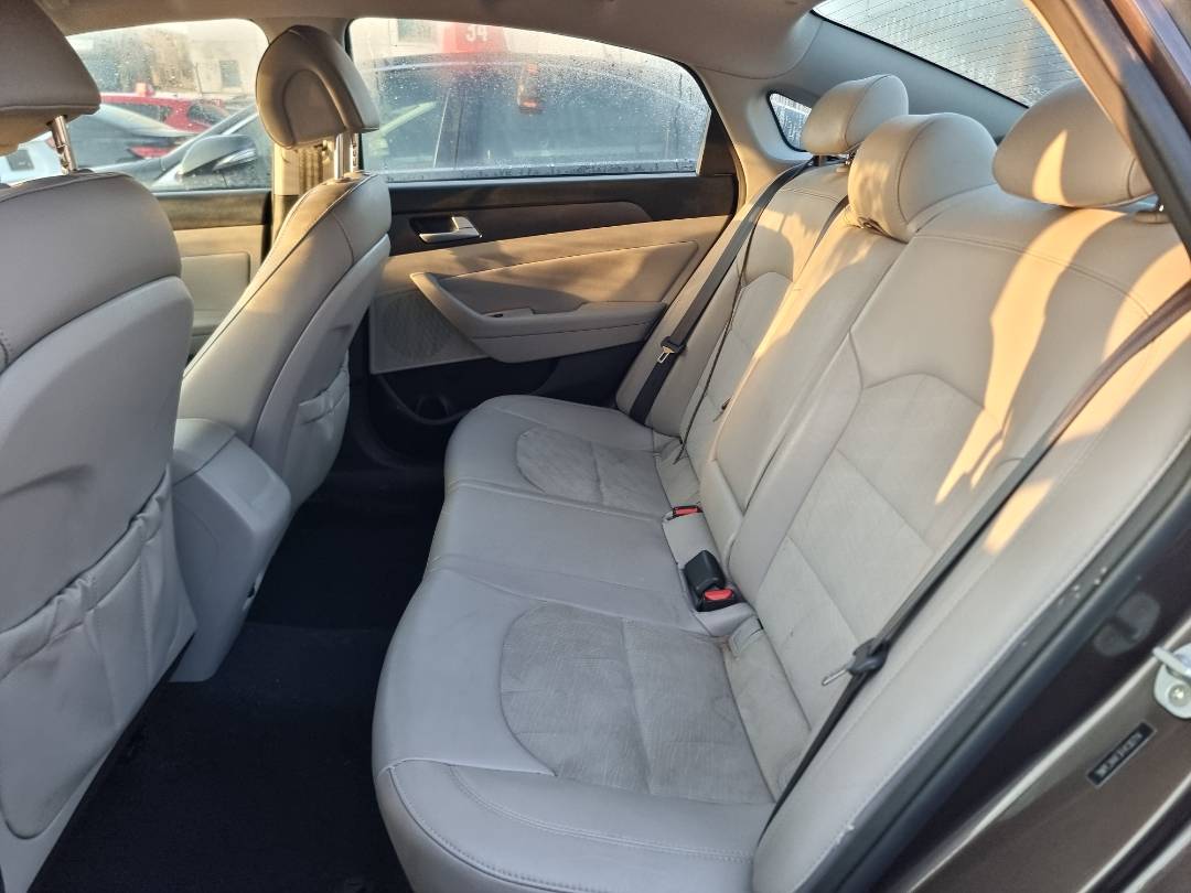 2015 HYUNDAI SONATA — 84086 Miles — Lot 125487 — Ind. 12 - Marhaba Auctions Used Cars - Image 7