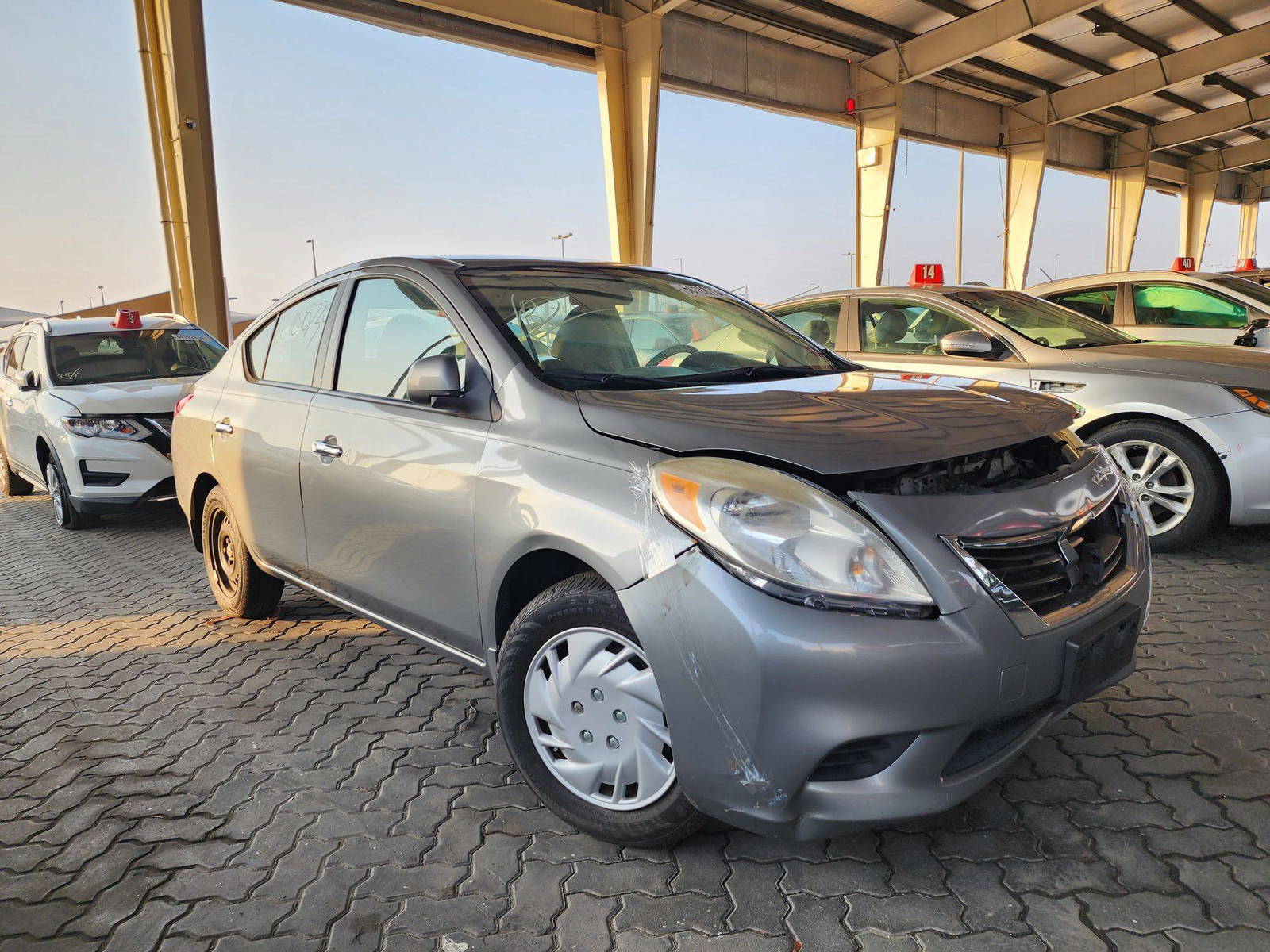 2012 NISSAN VERSA — 83330 Miles — Lot 60188734 — Souq - Marhaba Auctions Used Cars - Image 4