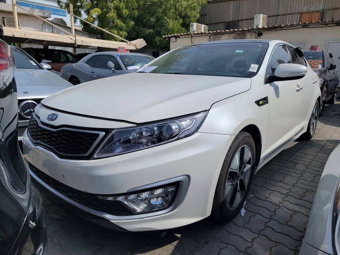 2013 KIA K5 — 232991 KM — Lot DA013447 — Main - Marhaba Auctions Used Cars - Image 4