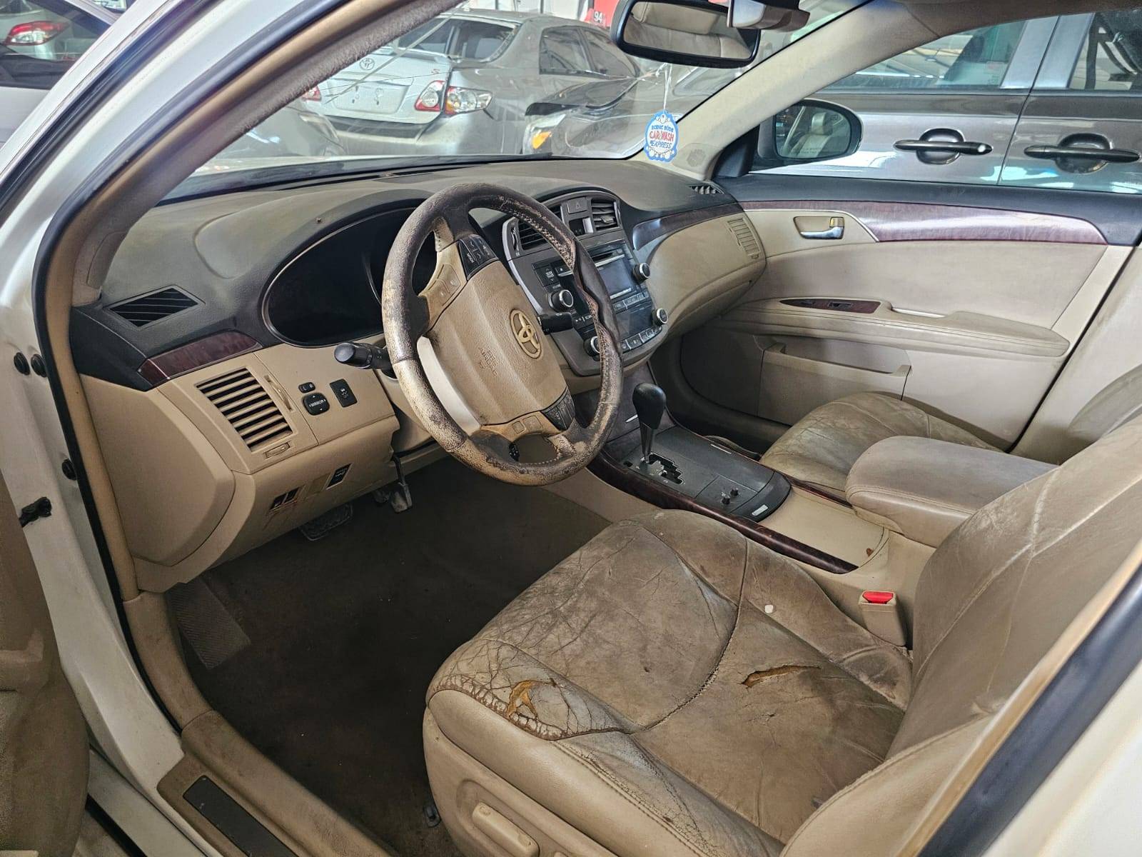 2011 TOYOTA AVALON — 242708 Miles — Lot 76264755 — Souq - Marhaba Auctions Used Cars - Image 7