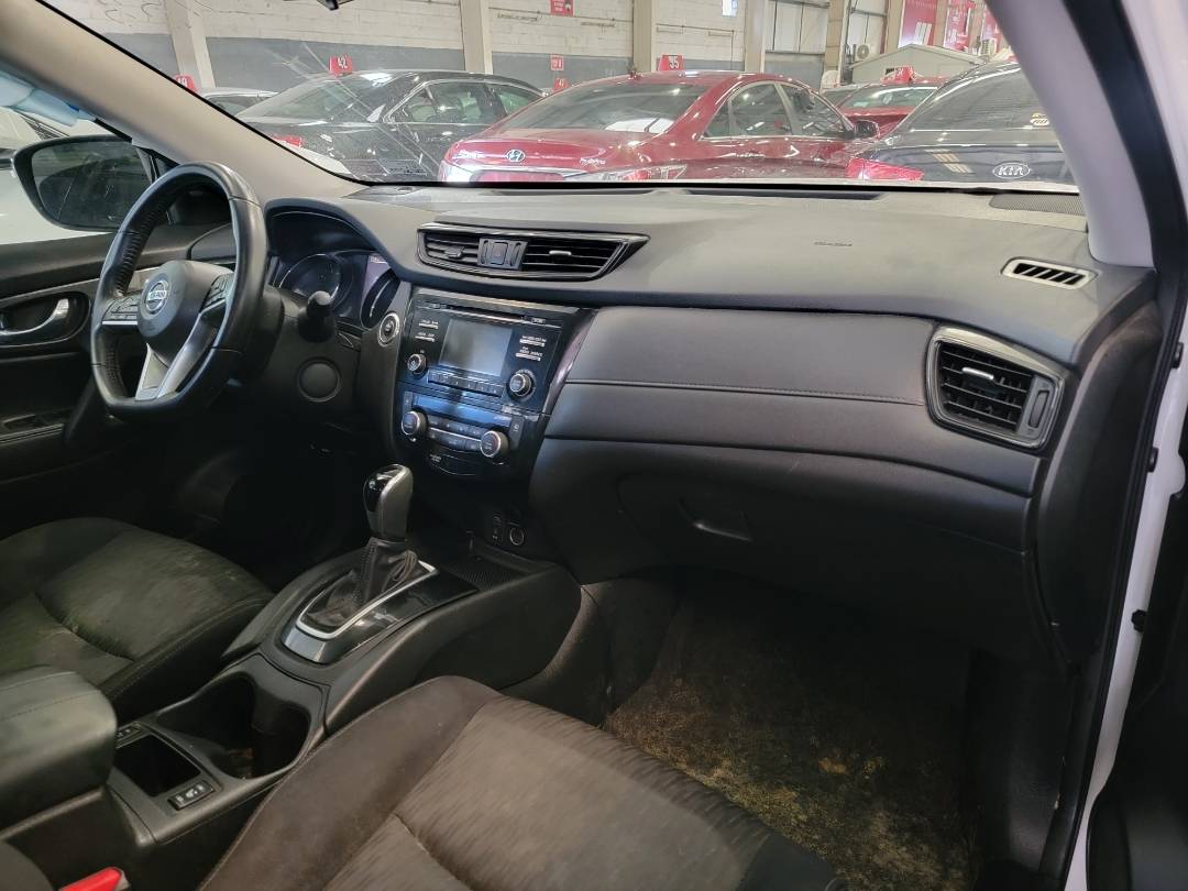 2017 NISSAN ROGUE — 101630 Miles — Lot W000188 - Marhaba Auctions Used Cars - Image 8