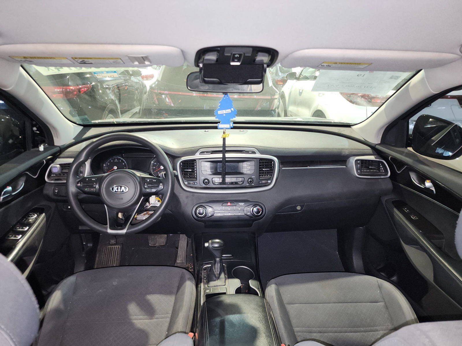 KIA SORENTO 2017 - Marhaba Auction Used Cars - Image 8