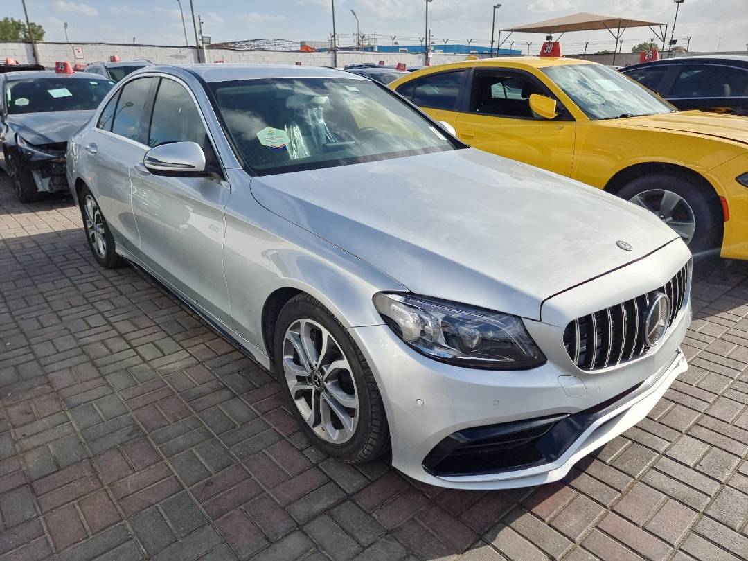 MERCEDES BENZ C300 2017 - Marhaba Auction Used Cars - Image 3