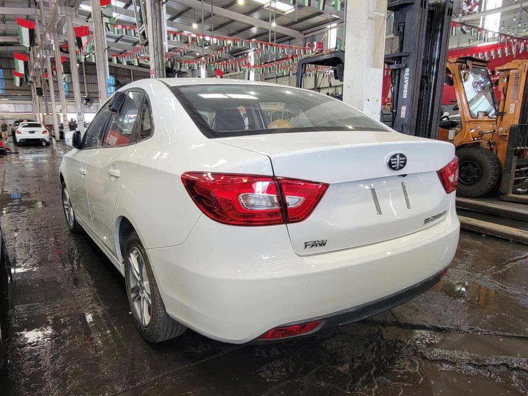2020 FAW B30 — 32041 KM — Lot C6L1K00031 — Main - Marhaba Auctions Used Cars - Image 3