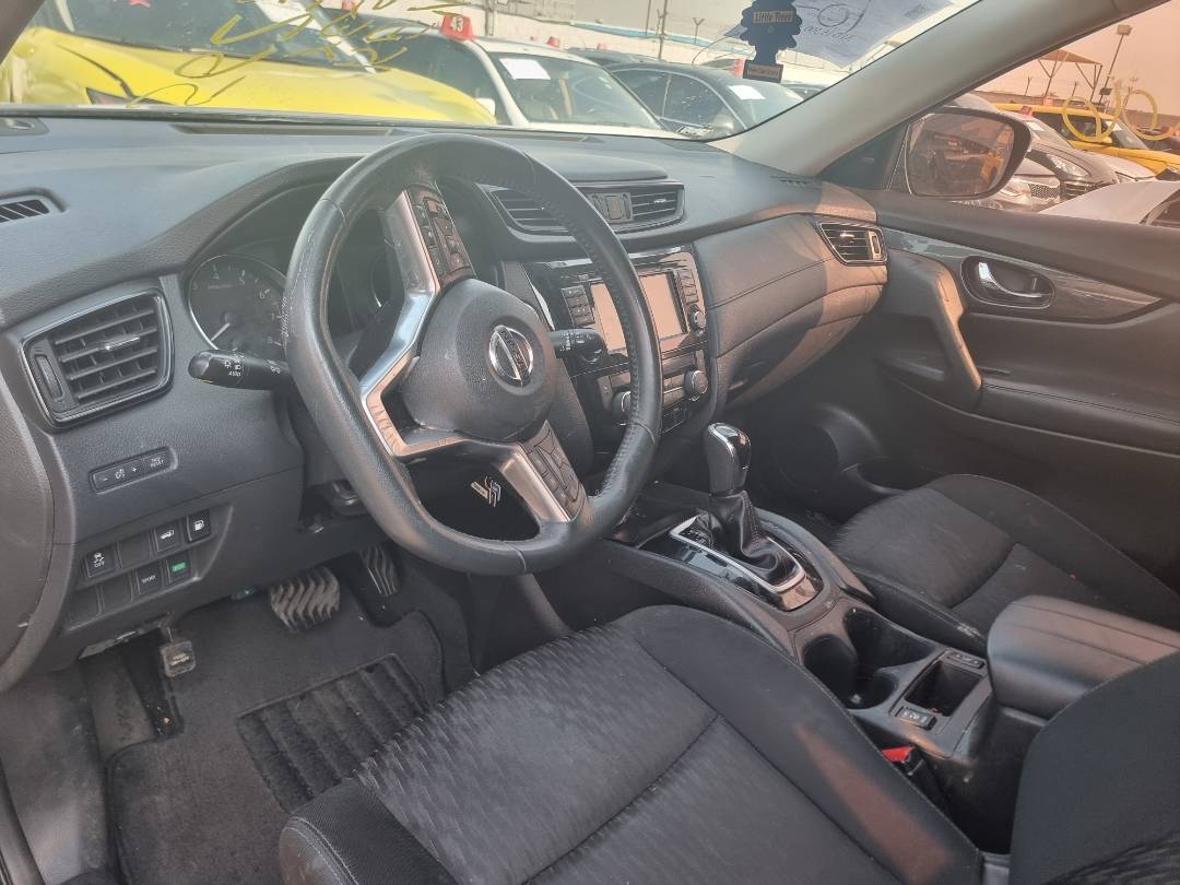 2018 NISSAN ROGUE — 134771 Miles — Lot P562714 — Souq - Marhaba Auctions Used Cars - Image 7