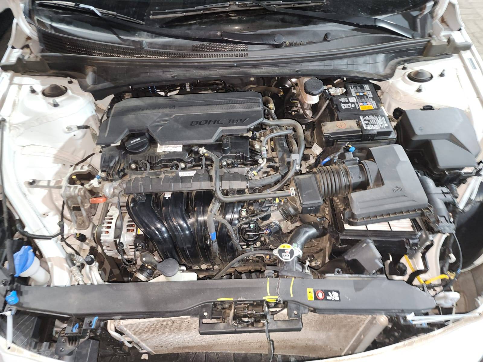 HYUNDAI ELANTRA 2023 - Marhaba Auction Used Cars - Image 11