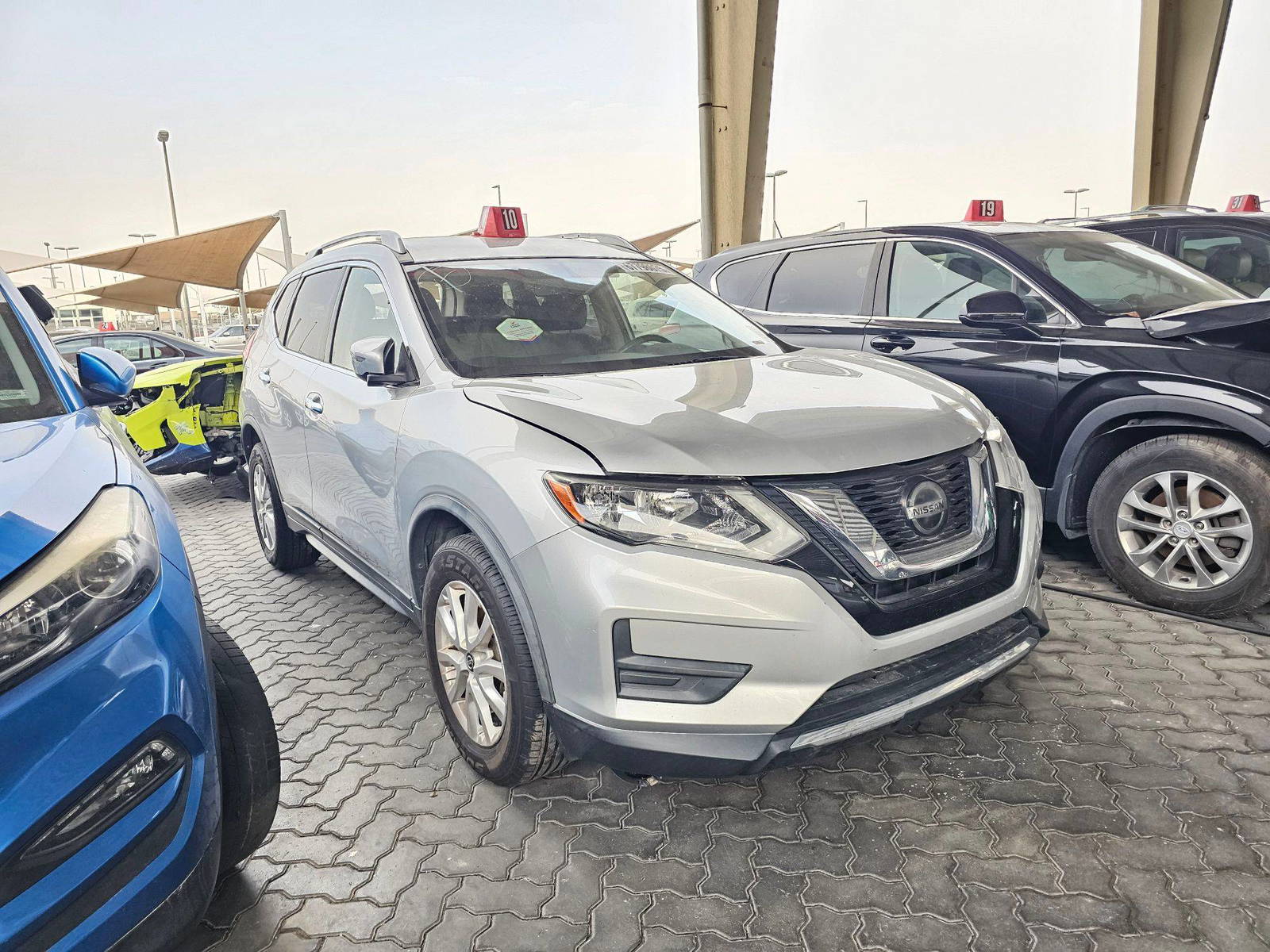 2018 NISSAN ROGUE — 115460 Miles — Lot W491954 — Souq - Marhaba Auctions Used Cars - Image 4