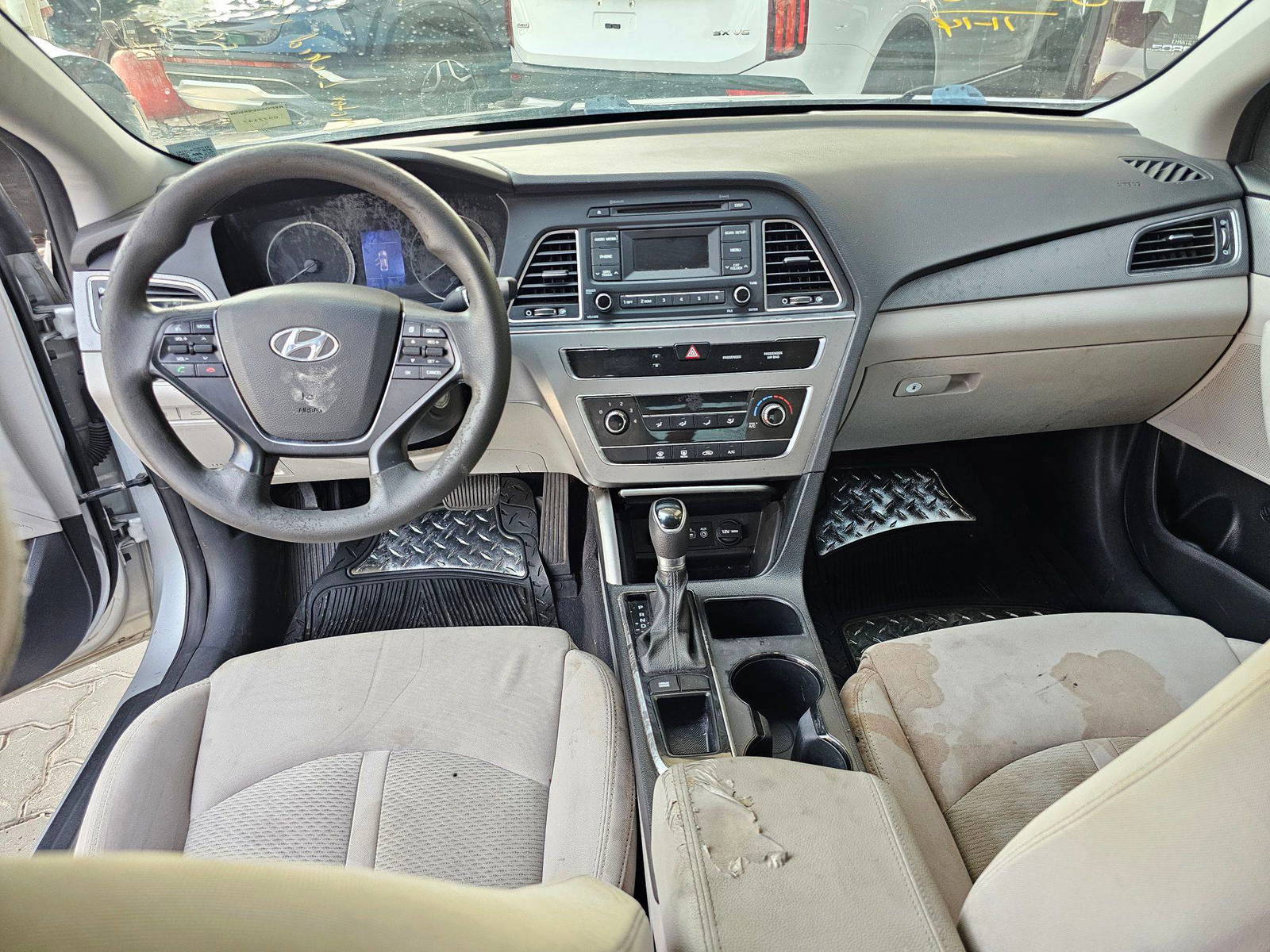 2017 HYUNDAI SONATA — 151525 Miles — Lot AF9HH504698 — Souq - Marhaba Auctions Used Cars - Image 7