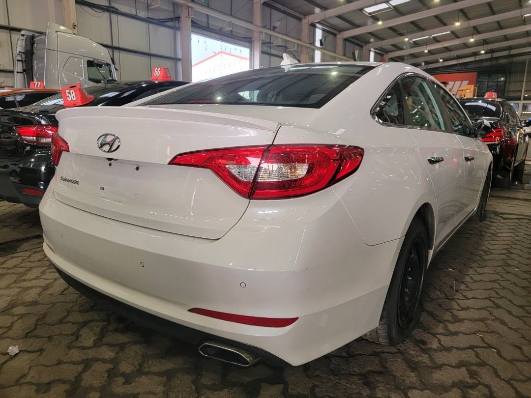 2017 HYUNDAI SONATA — 157097 KM — Lot 514252 — Main - Marhaba Auctions Used Cars - Image 3