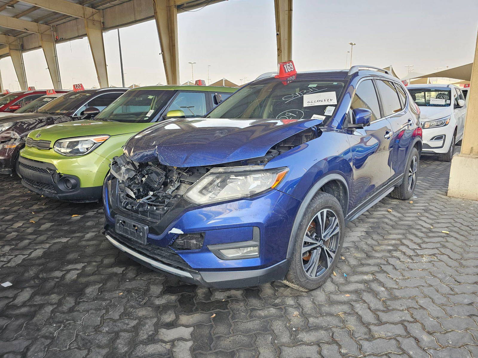 2020 NISSAN ROGUE — 133226 Miles — Lot 42150779 — Souq - Marhaba Auctions Used Cars - Image 4