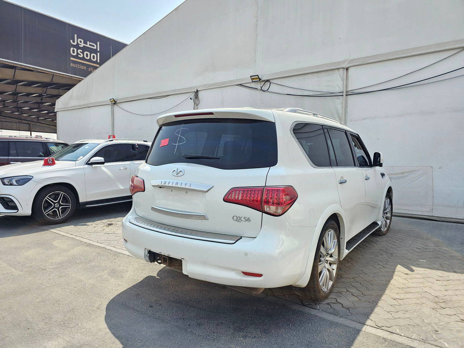 2012 INFINITI QX56 — 137383 KM — Lot 315830 — Ind. 12 - Marhaba Auctions Used Cars - Image 3