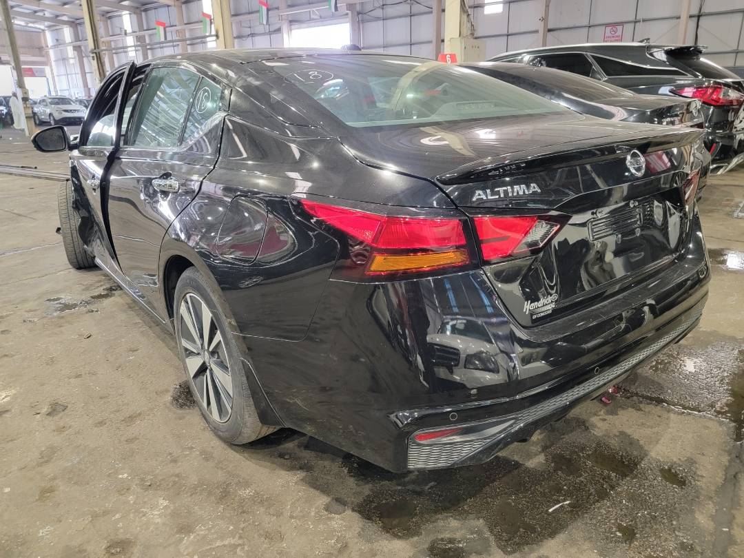 2019 NISSAN ALTIMA — 72341 Miles — Lot KC121479 — Main - Marhaba Auctions Used Cars - Image 4