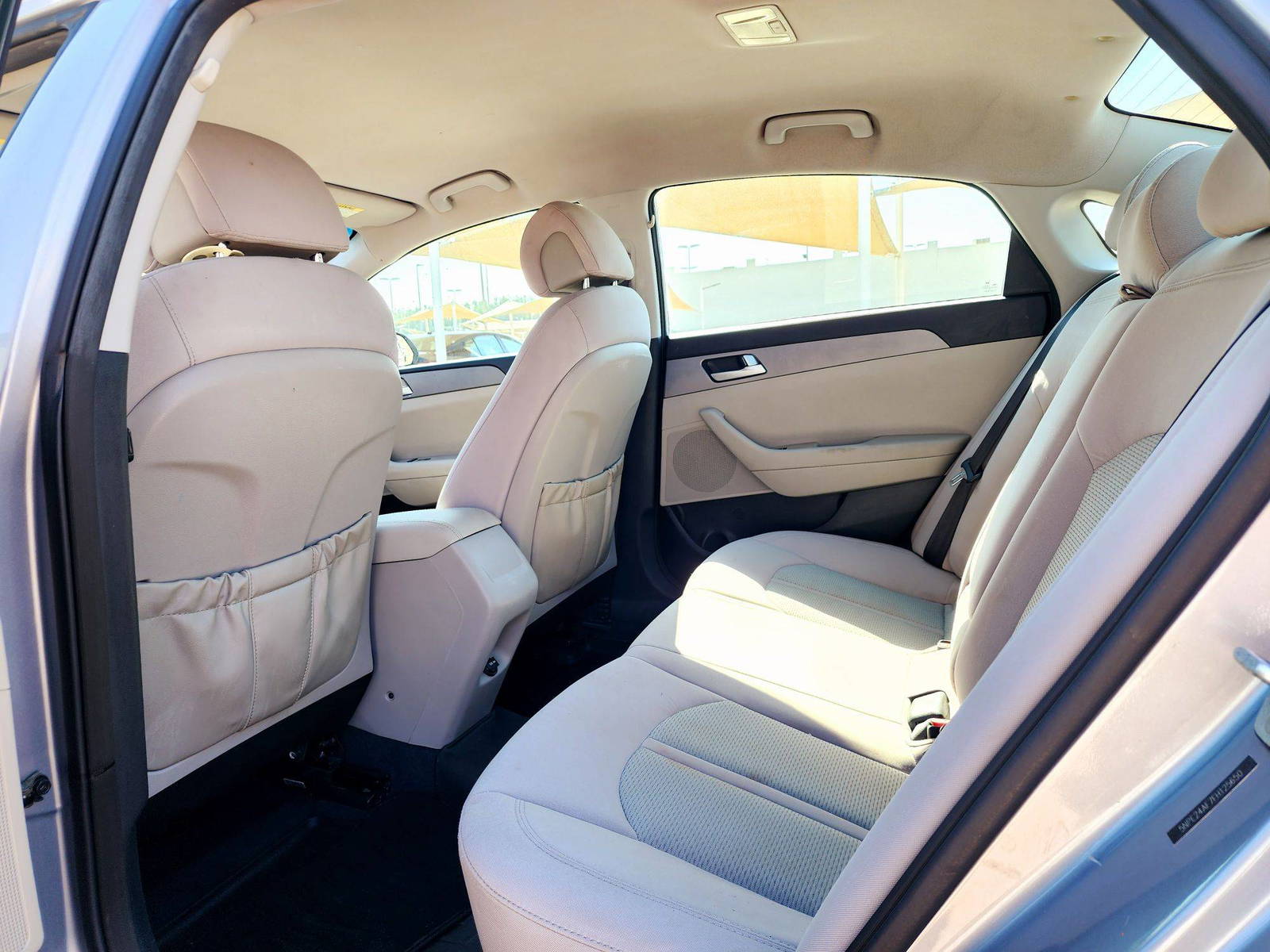 2015 HYUNDAI SONATA — 171346 Miles — Lot FH125650 — Souq - Marhaba Auctions Used Cars - Image 6