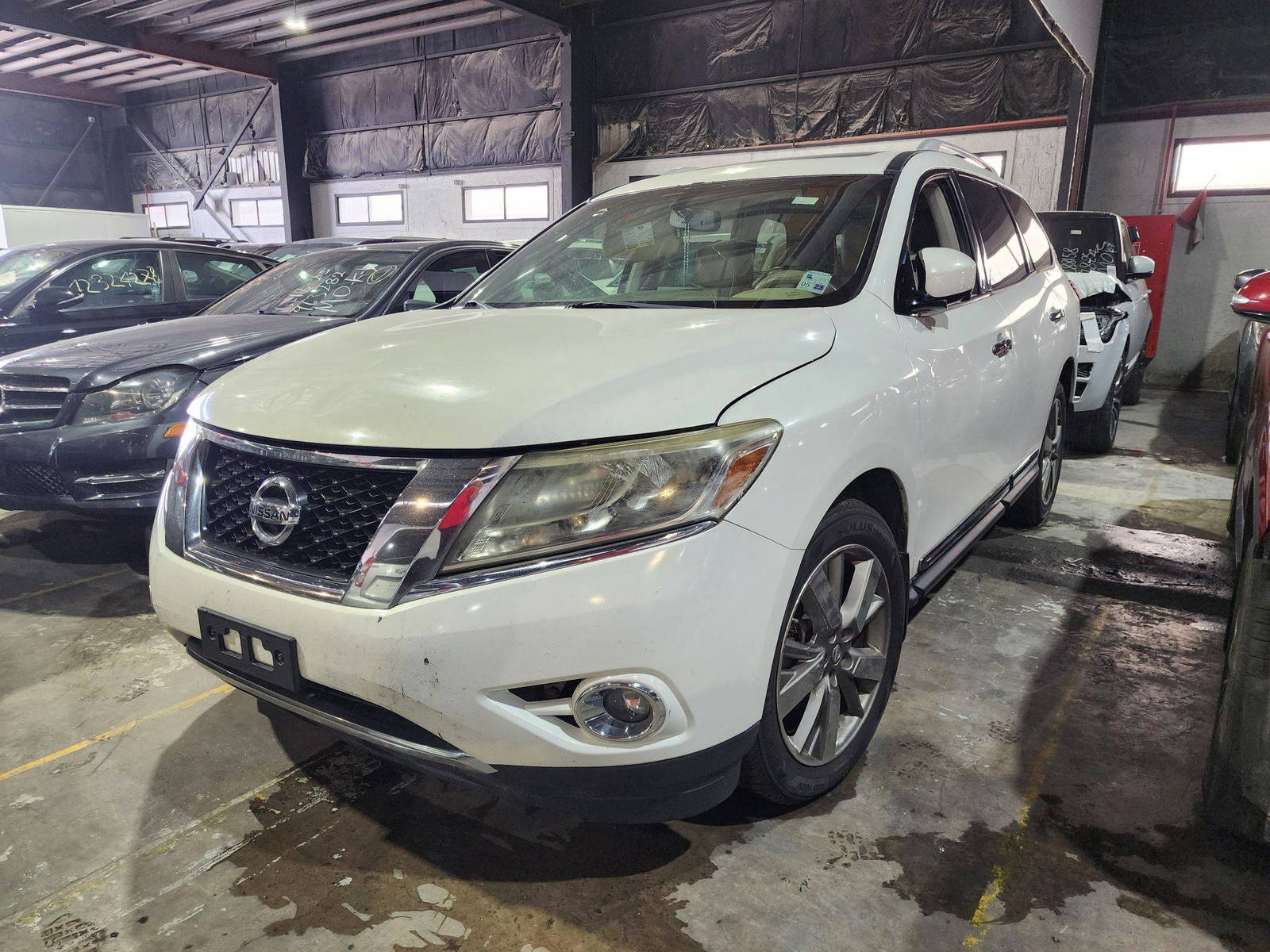 NISSAN PATHFINDER 2013 - Marhaba Auction Used Cars - Image 4