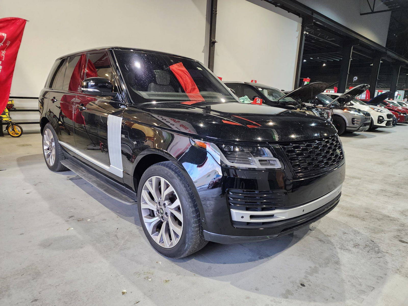 2018 LAND ROVER RANGE ROVER SUPERCHARGED — 43797 Miles — Lot 51390913 — Al Quoz - Marhaba Auctions Used Cars - Image 4