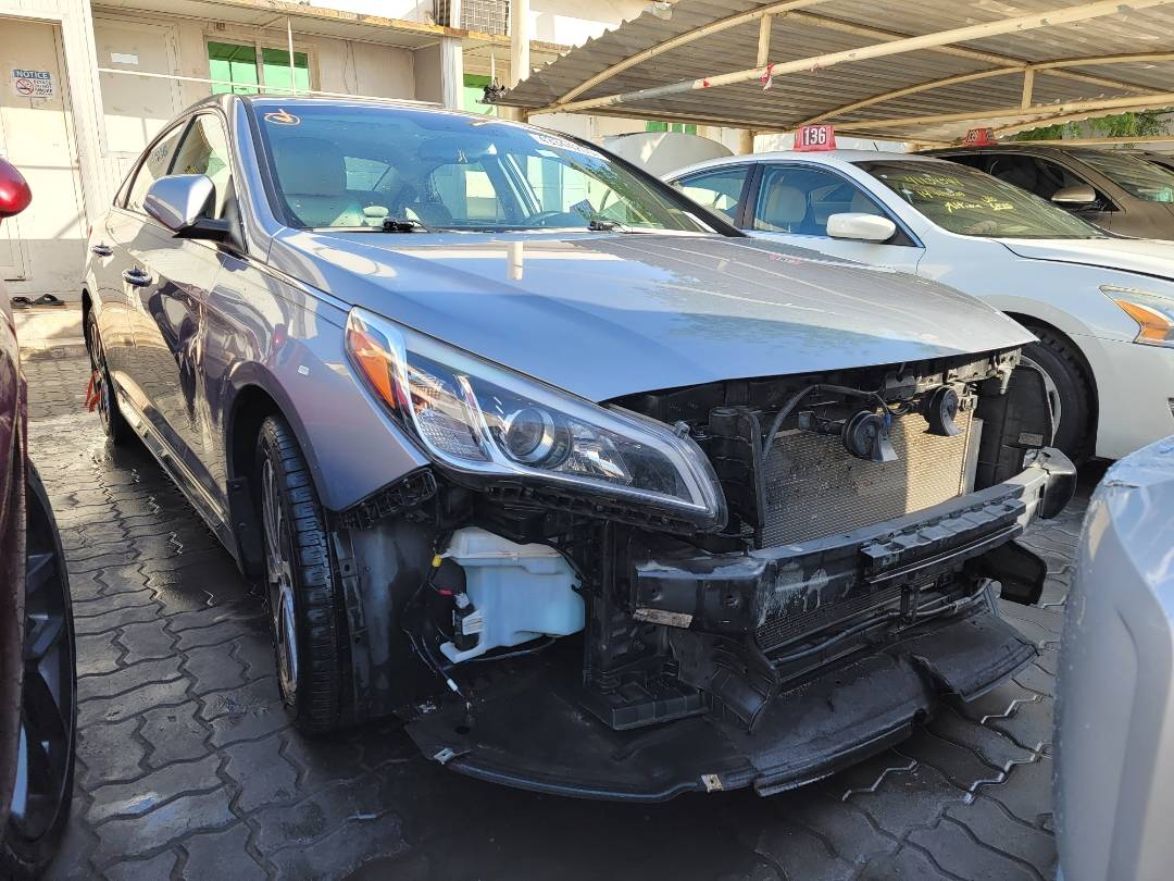2017 HYUNDAI SONATA — 71264 Miles — Lot HH510953 — Main - Marhaba Auctions Used Cars - Image 4