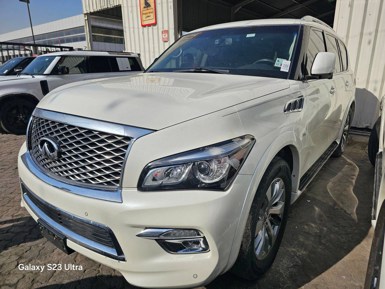 2016 INFINITI QX80 — 155153 Miles — Lot 66556565 — Main - Marhaba Auctions Used Cars - Image 3