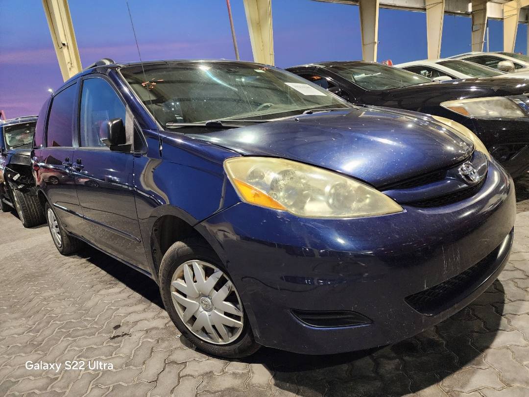 2007 TOYOTA SIENNA — 212193 Miles — Lot 39234185 — Souq - Marhaba Auctions Used Cars - Image 9