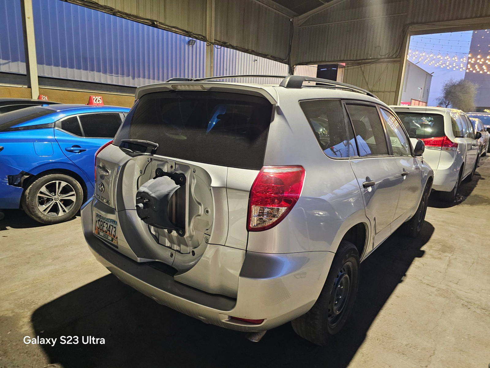 2007 TOYOTA RAV4 — 209395 Miles — Lot 876043710 — Main - Marhaba Auctions Used Cars - Image 6
