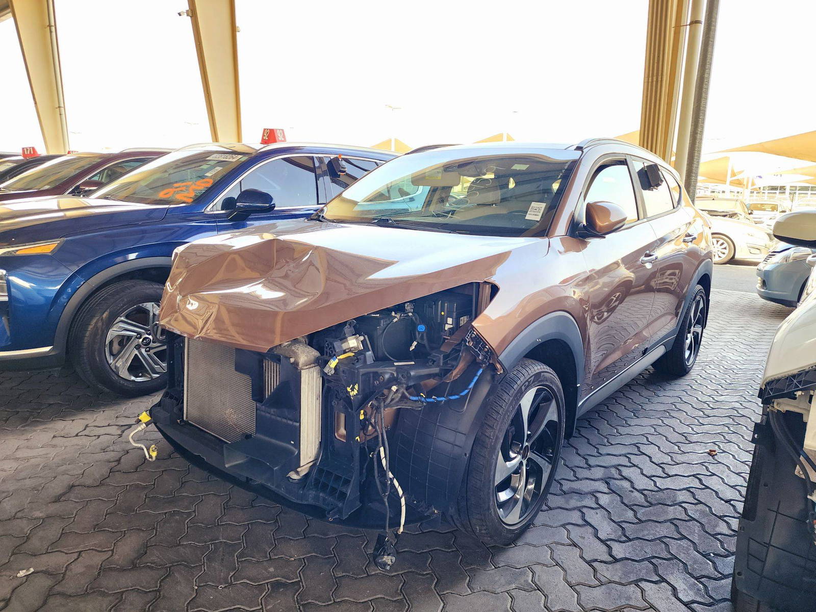 2017 HYUNDAI TUCSON — 117815 Miles — Lot 27HU319926 — Souq - Marhaba Auctions Used Cars - Image 5