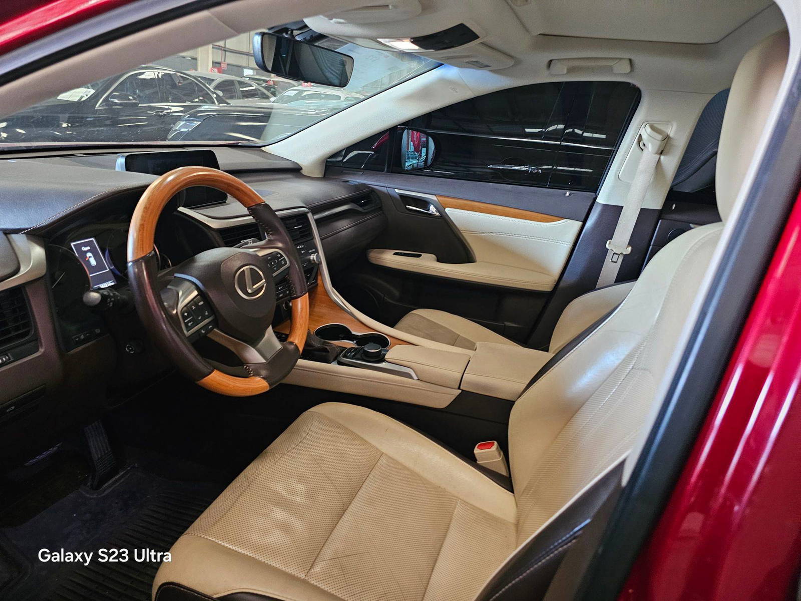 2016 LEXUS RX 350 — 268710 KM — Lot GC020649 — Main - Marhaba Auctions Used Cars - Image 8