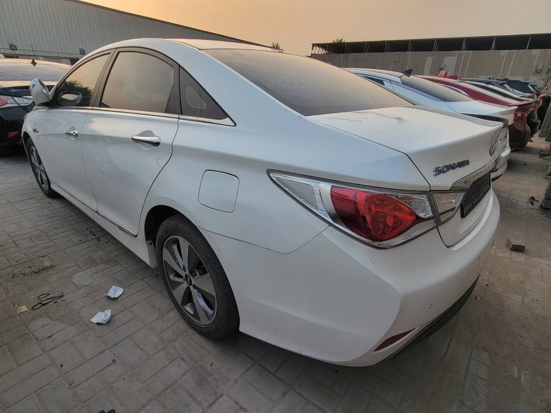 2012 HYUNDAI SONATA — 207366 KM — Lot 039989 — Main - Marhaba Auctions Used Cars - Image 6