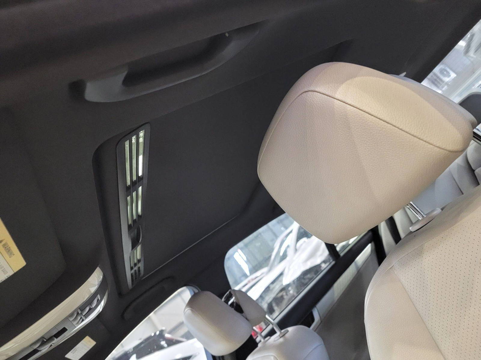 MERCEDES BENZ C 250 2014 - Marhaba Auction Used Cars - Image 9