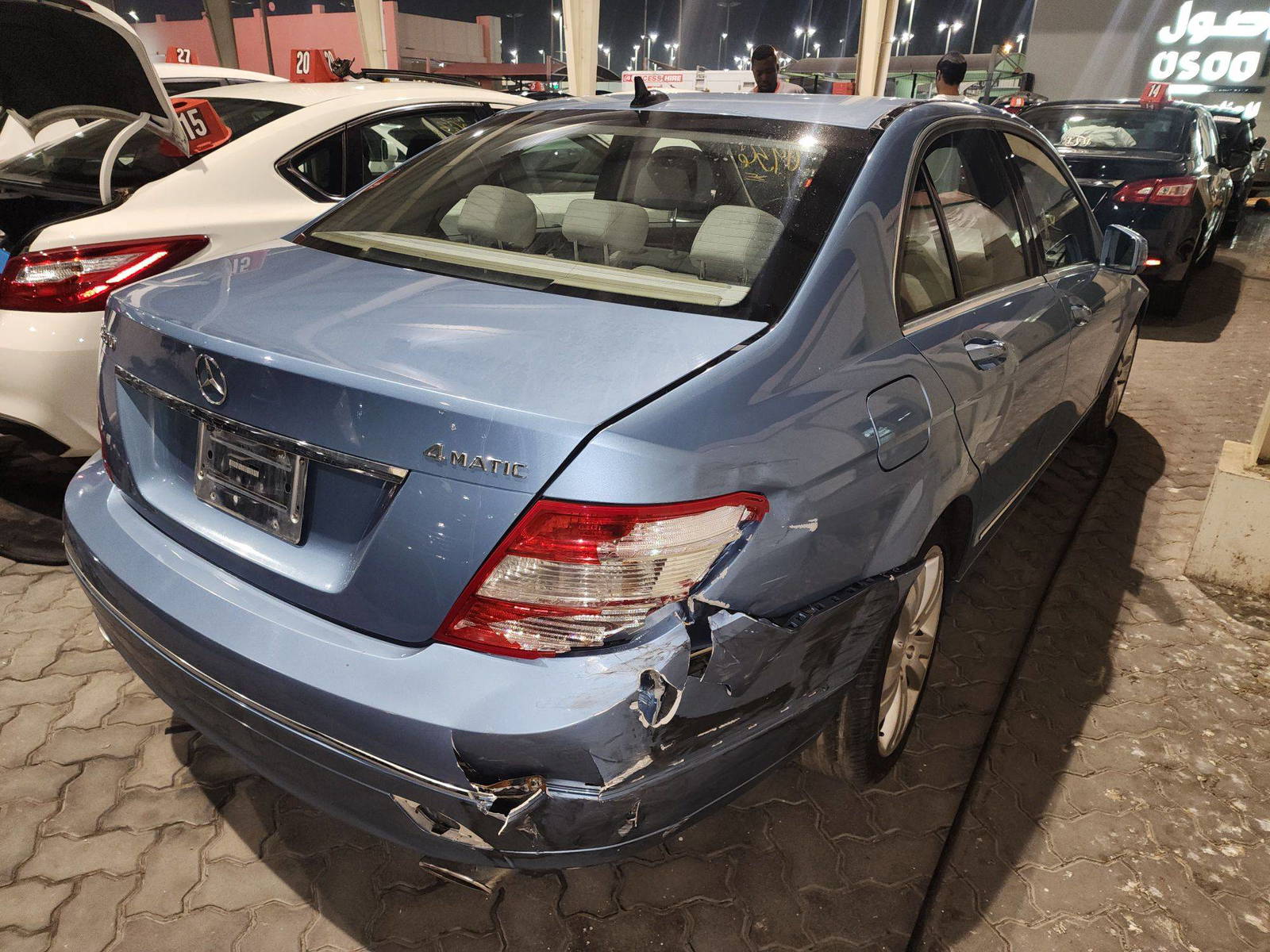 2011 MERCEDES BENZ C300 — 160208 Miles — Lot 40269804 - Marhaba Auctions Used Cars - Image 4