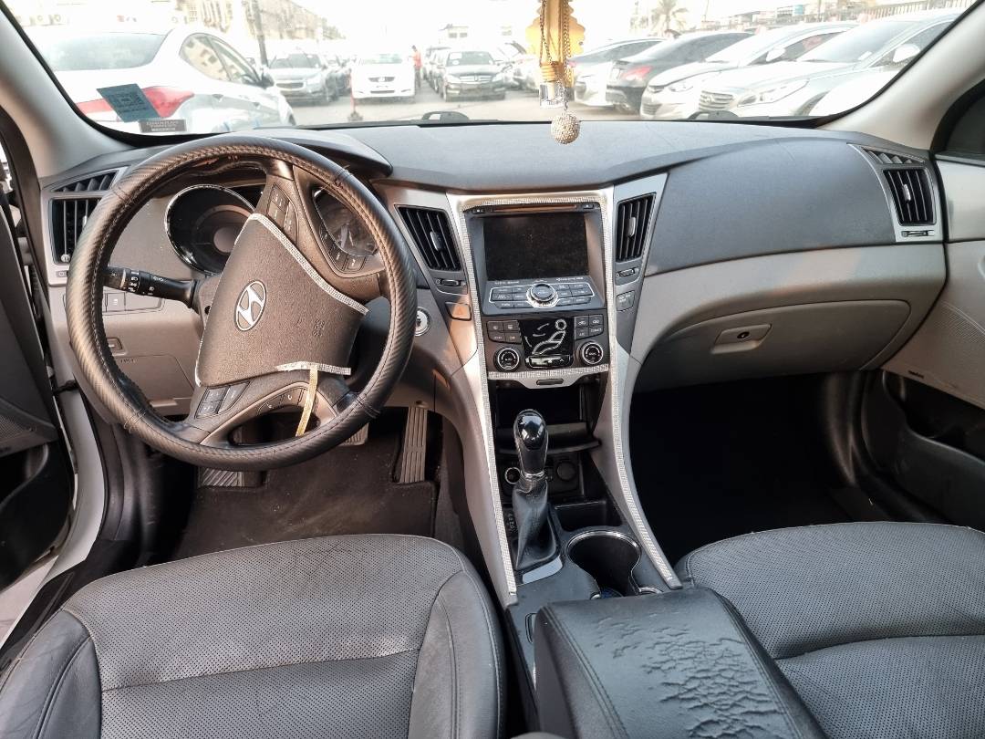 2015 HYUNDAI SONATA — 166181 Miles — Lot 215487 — Ind. 12 - Marhaba Auctions Used Cars - Image 8