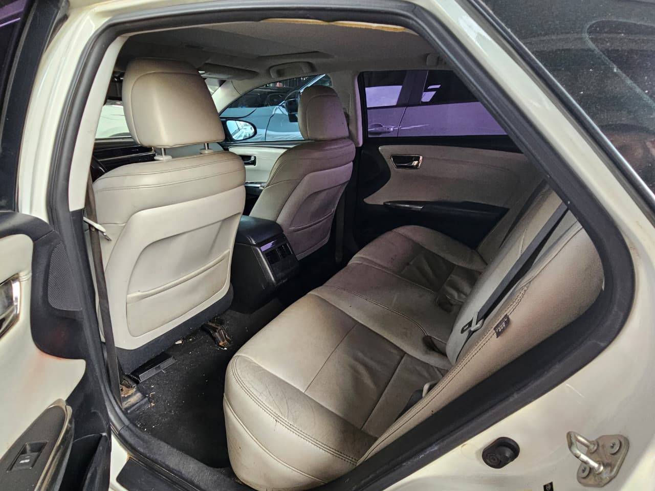 2013 TOYOTA AVALON — 187320 Miles — Lot U070667 — Main - Marhaba Auctions Used Cars - Image 7