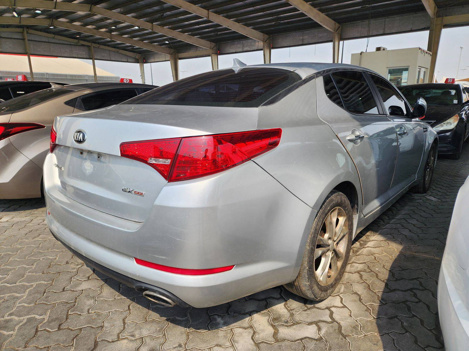 2013 KIA OPTIMA — 184735 Miles — Lot 43419 — Souq - Marhaba Auctions Used Cars - Image 5
