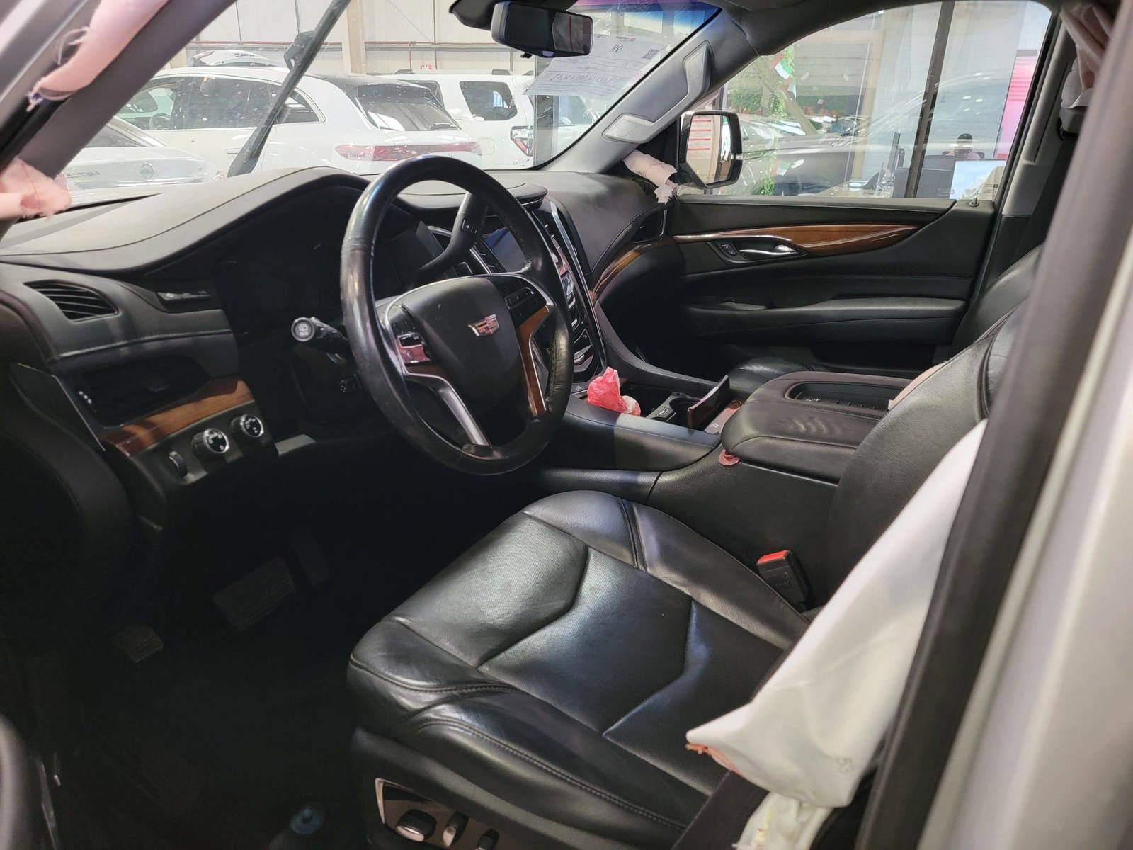 2017 CADILLAC ESCALADE ESV PREMIUM LUXURY — 150024 Miles — Lot 4HR119477 — Main - Marhaba Auctions Used Cars - Image 8