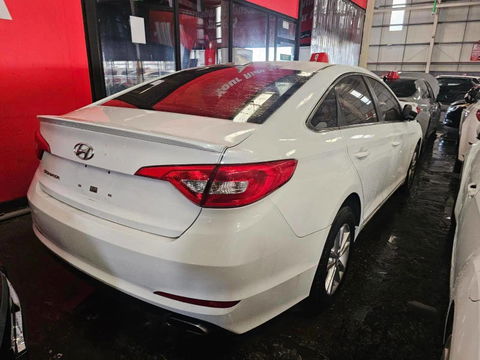2015 HYUNDAI SONATA at Marhaba Auctions