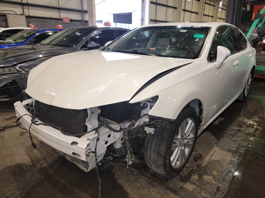 2013 LEXUS ES 350 — 113702 Miles — Lot 37820510 - Marhaba Auctions Used Cars - Image 7