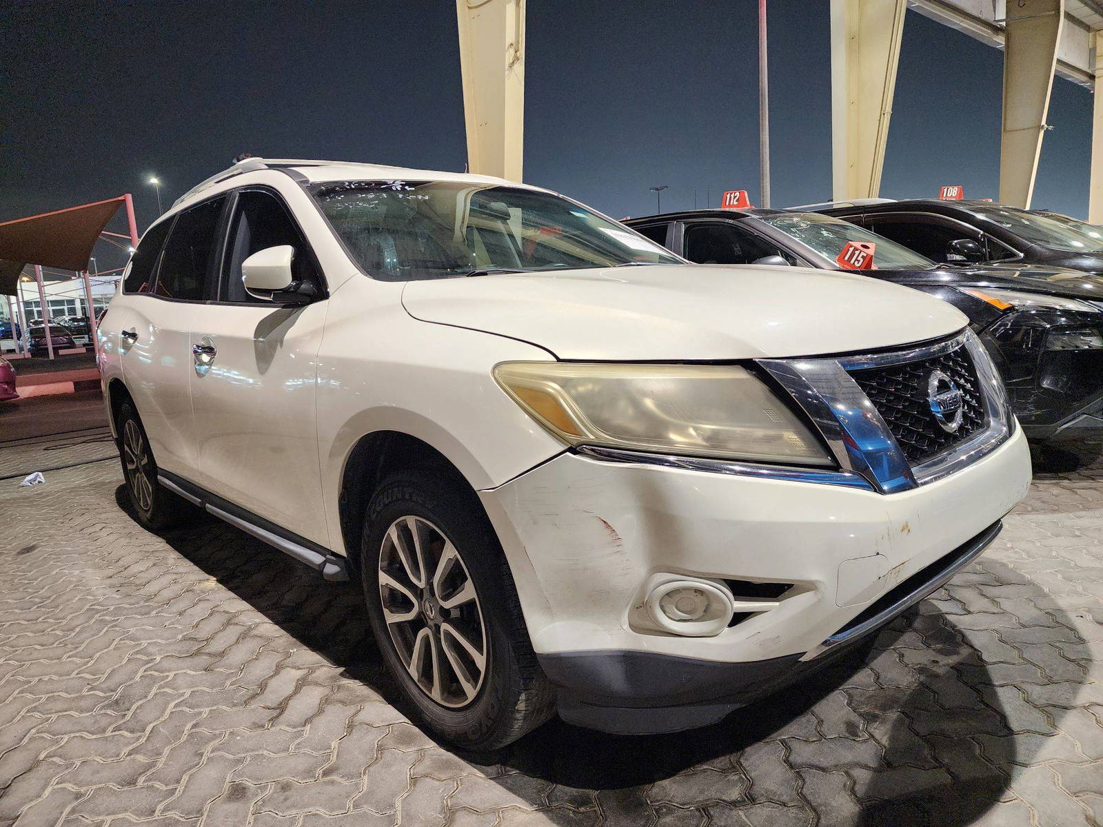 2013 NISSAN PATHFINDER — 198983 Miles — Lot 39638664 — Souq - Marhaba Auctions Used Cars - Image 4
