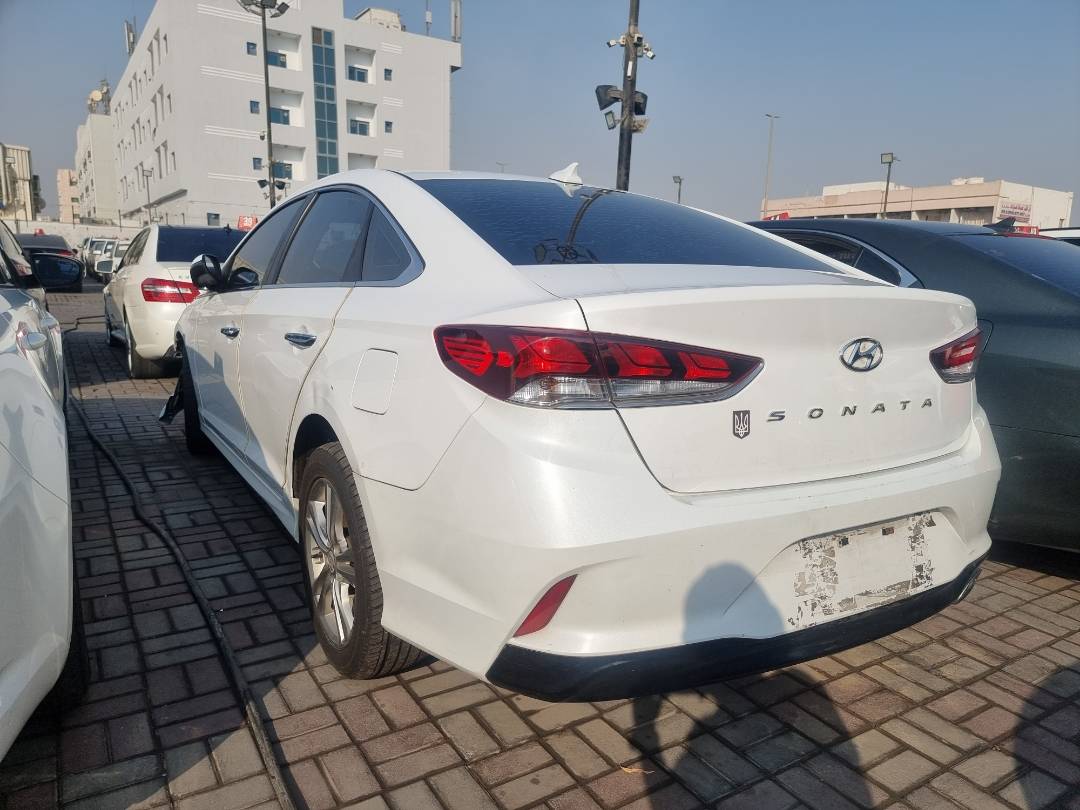 2018 HYUNDAI SONATA — 95543 Miles — Lot 712292 — Ind. 12 - Marhaba Auctions Used Cars - Image 3