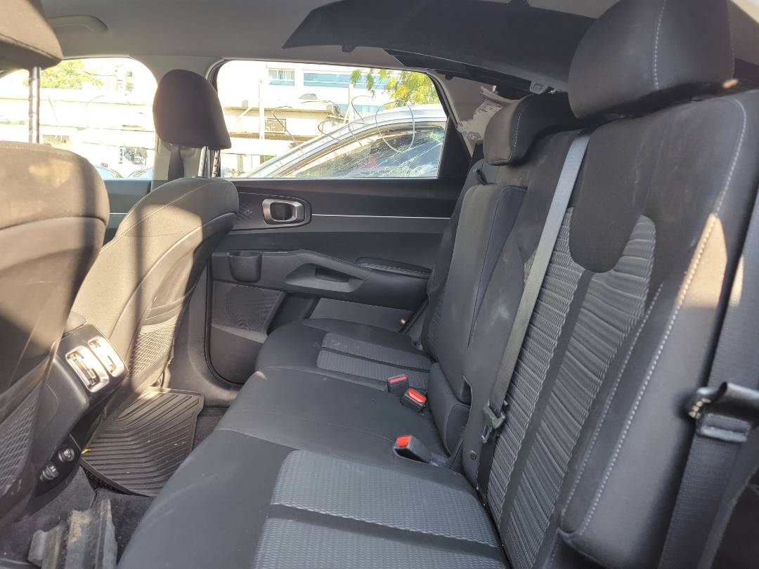 2021 KIA SORENTO — 22608 Miles — Lot G002041 — Main - Marhaba Auctions Used Cars - Image 7