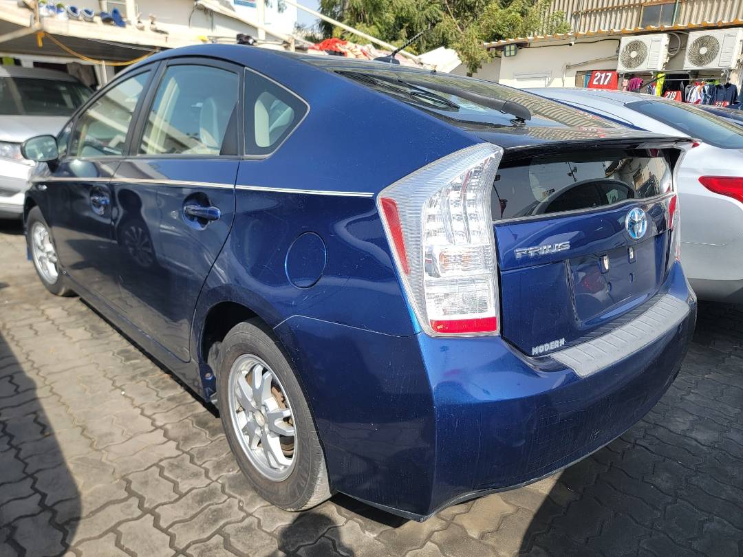 2011 TOYOTA PRIUS — 193864 Miles — Lot 5252108 - Marhaba Auctions Used Cars - Image 11