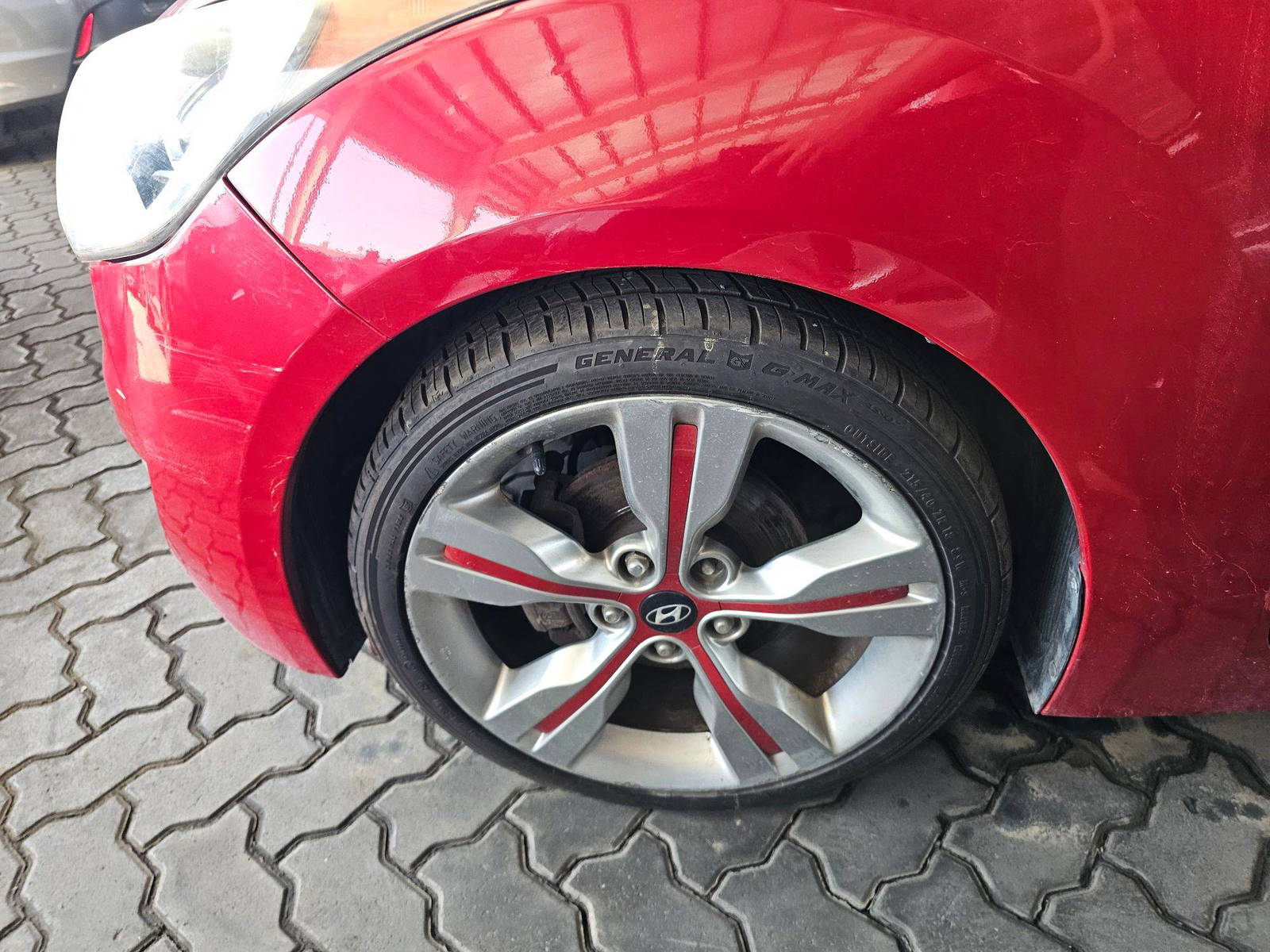 2013 HYUNDAI VELOSTER — 123746 Miles — Lot 142638 — Souq - Marhaba Auctions Used Cars - Image 11
