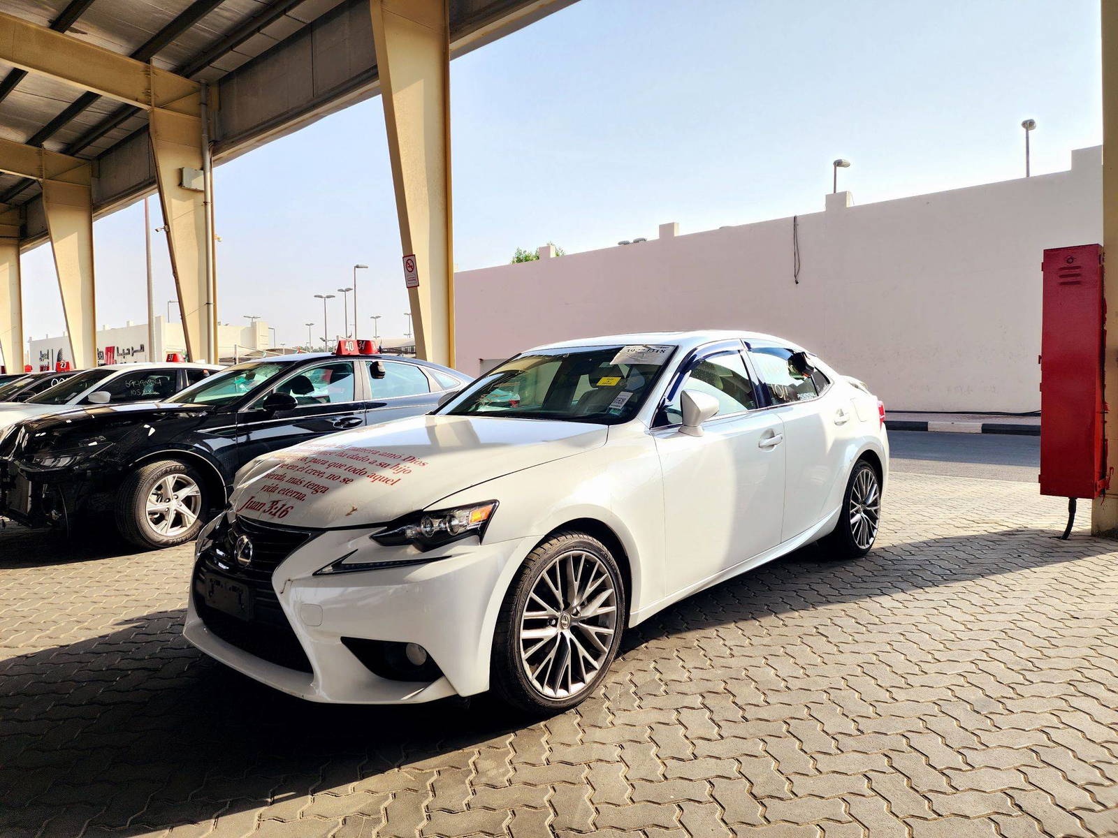 2014 LEXUS IS 250 — 114434 Miles — Lot 5013403 — Souq - Marhaba Auctions Used Cars - Image 4
