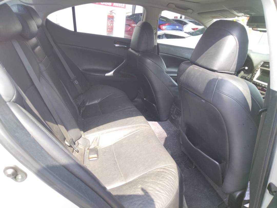 2007 LEXUS IS 250 — 132418 Miles — Lot 37870687 - Marhaba Auctions Used Cars - Image 5