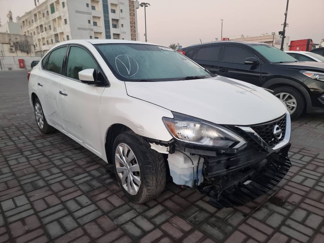 2019 NISSAN SENTRA — 74642 KM — Lot 125487 — Ind. 12 - Marhaba Auctions Used Cars - Image 4
