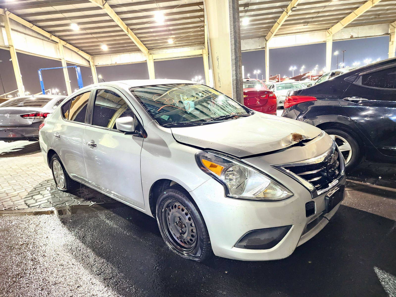 2018 NISSAN VERSA — 130625 Miles — Lot 829988 — Souq - Marhaba Auctions Used Cars - Image 4