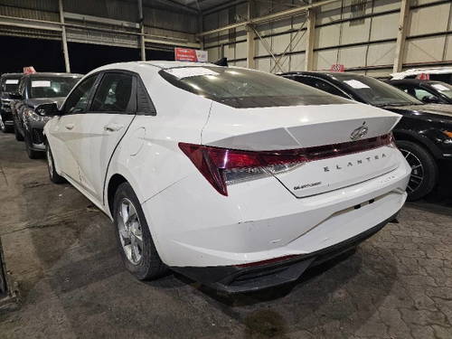 2021 HYUNDAI ELANTRA at Marhaba Auctions