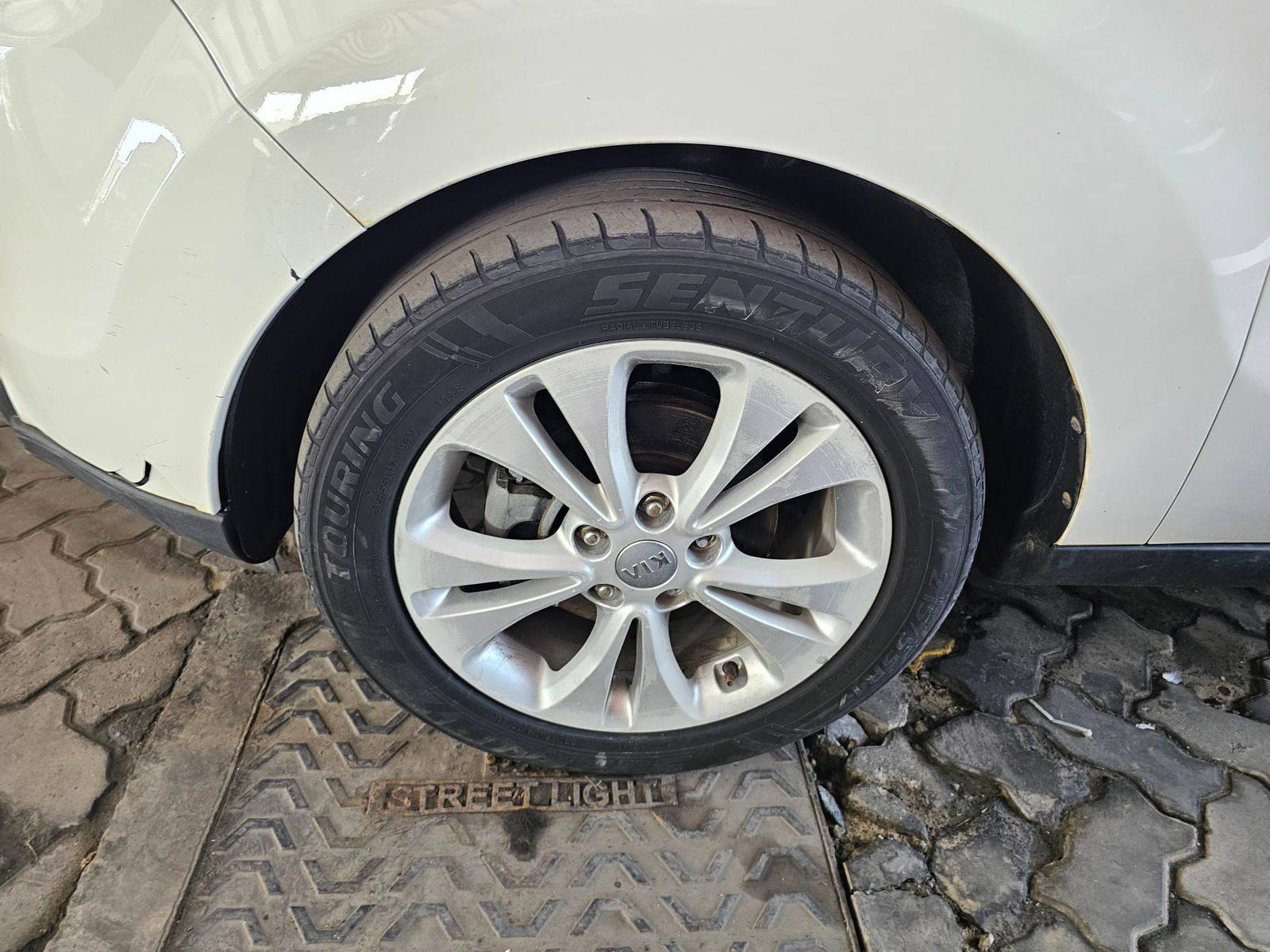 2015 KIA SOUL — 190329 Miles — Lot XF7207927 — Souq - Marhaba Auctions Used Cars - Image 10