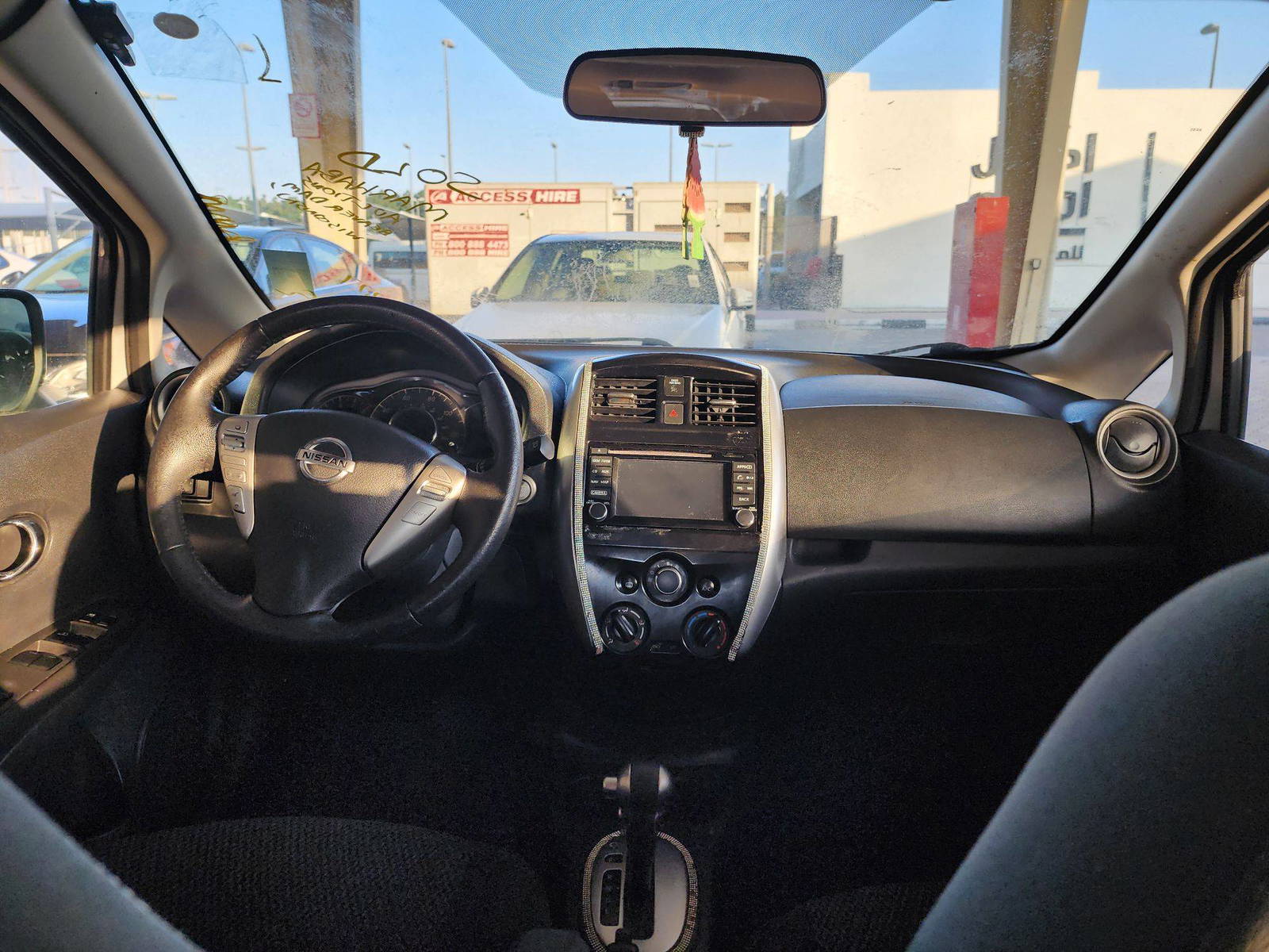 2015 NISSAN VERSA NOTE — 97677 Miles — Lot 2080018 — Souq - Marhaba Auctions Used Cars - Image 8