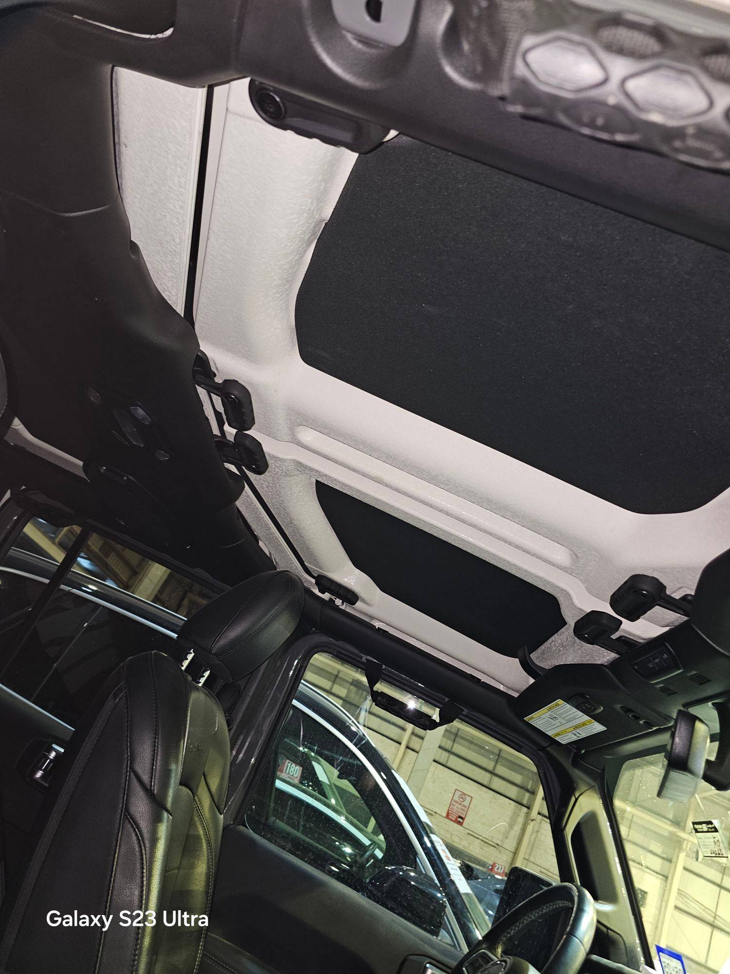 JEEP WRANGLER UNLIMITED SAHARA 2022 - Marhaba Auction Used Cars - Image 9