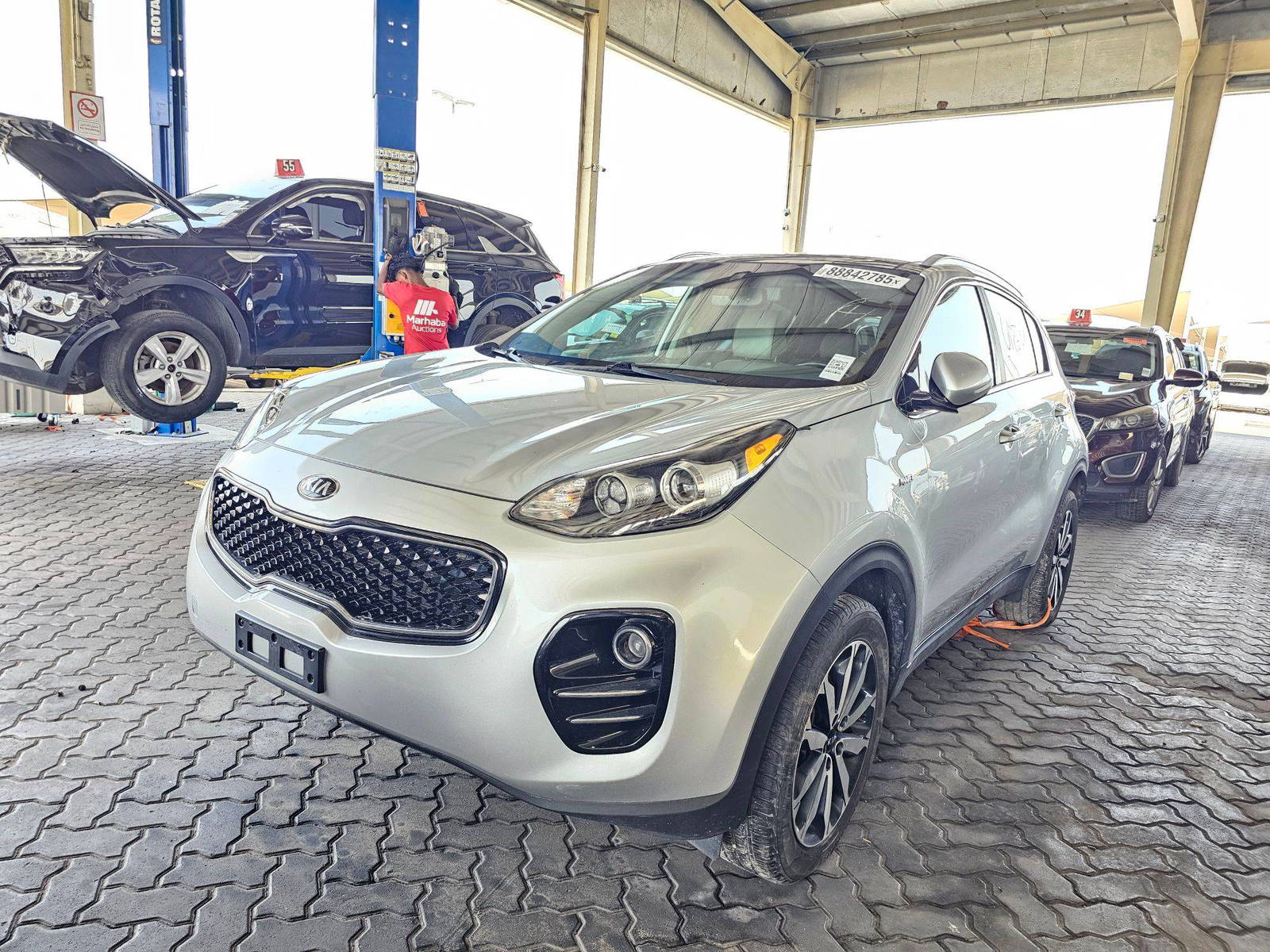 2017 KIA SPORTAGE — 127730 Miles — Lot 88842785 — Souq - Marhaba Auctions Used Cars - Image 5